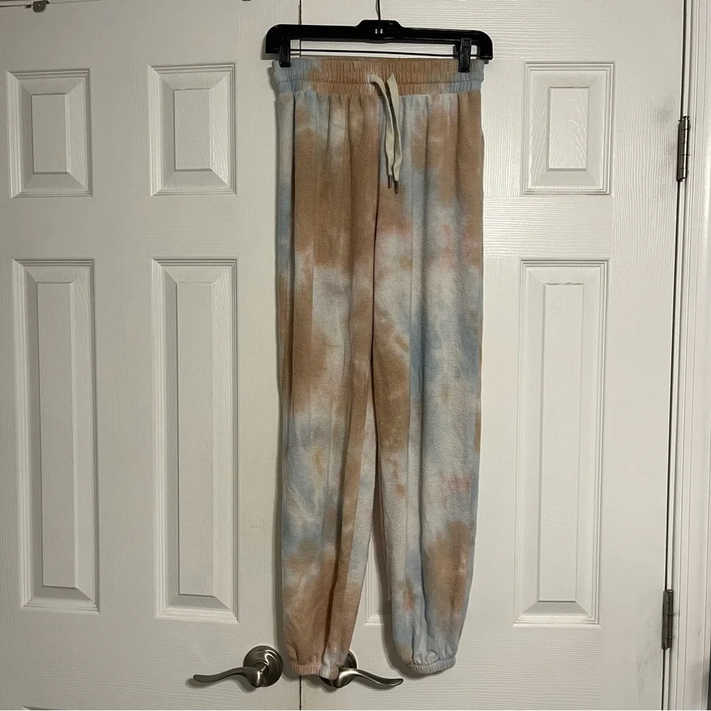 Urban Outfitters Out From Under Jenny Tie Dye Matching Set